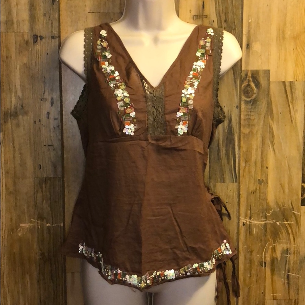 Future Paradise Wrap Around Top